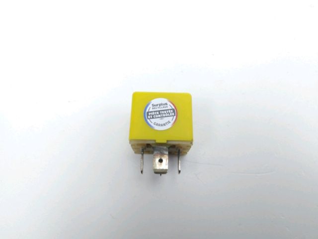 Relais boitier electrique occasion VESPA GTS 2007