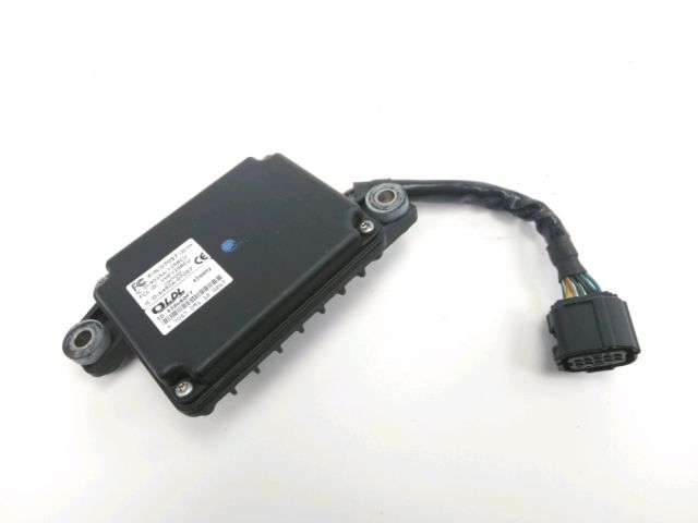 Relais boitier electrique occasion TRIUMPH STREET TRIPLE 2013