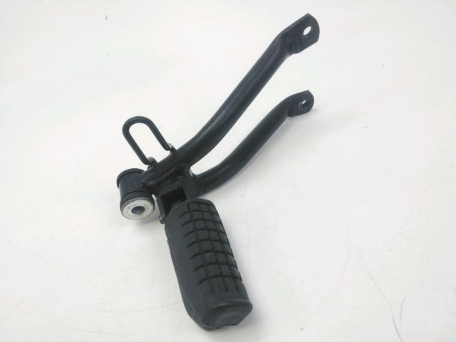 Platine arriere droite complete occasion HONDA CBF 125 2013