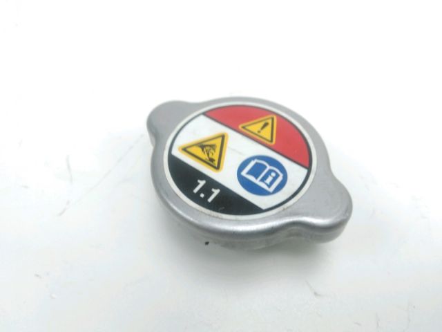 Bouchon de radiateur occasion YAMAHA XP 530 T-MAX 2013