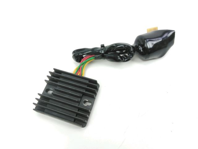Regulateur de tension occasion HONDA CBR-RR FIREBLADE 2002