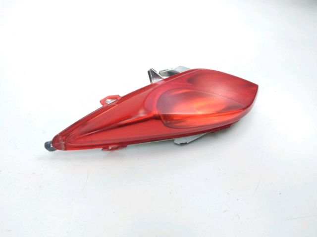 Feu arriere gauche occasion YAMAHA YP 125 X-MAX 2011