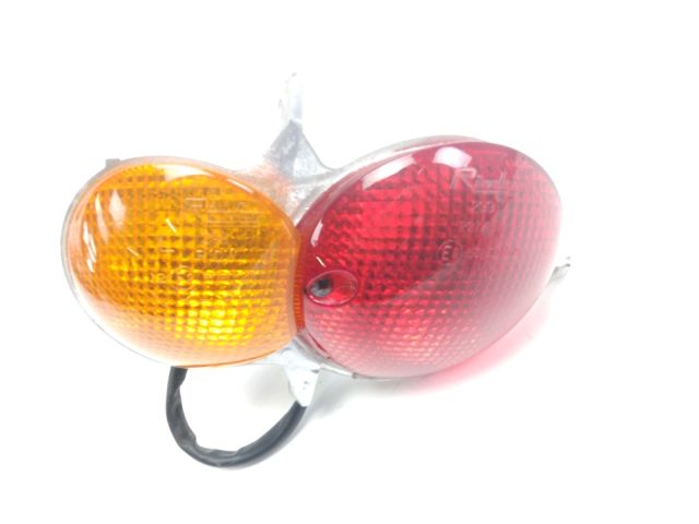 Feu arriere gauche occasion YAMAHA YP 125 MAJESTY 2002