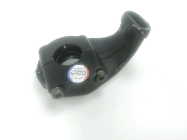 Cocotte droite occasion YAMAHA FZS 600 FAZER 2001