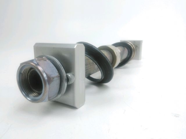 Axe de roue arriere occasion YAMAHA YZF 1000 R1 2007