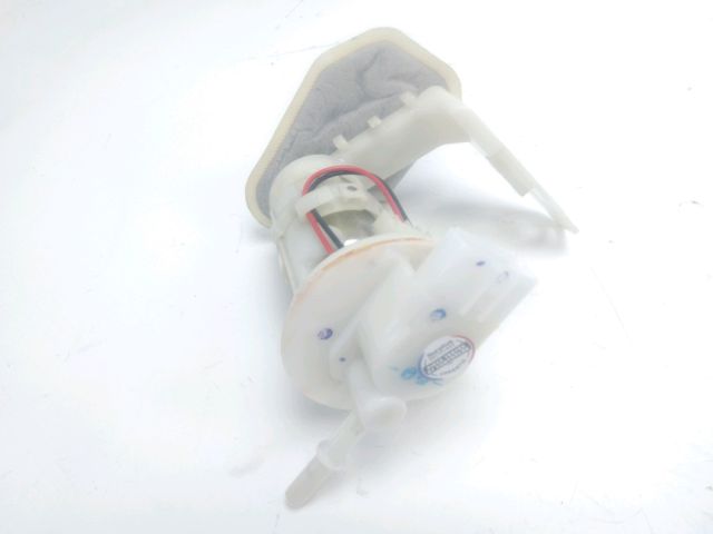 Pompe a essence occasion PIAGGIO FLY 125 2013