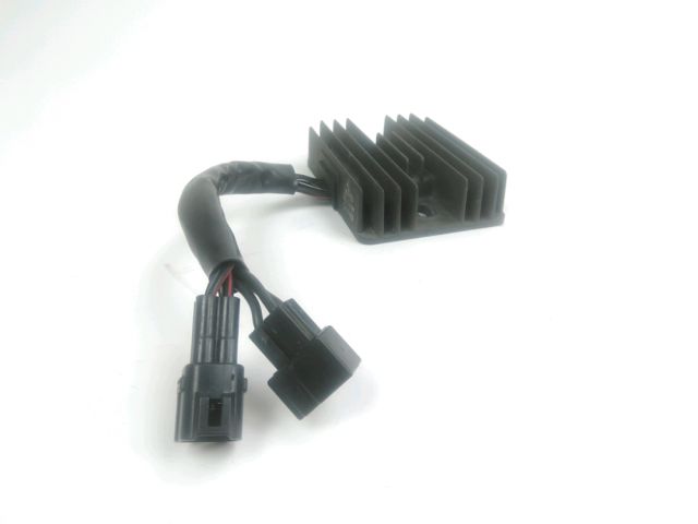 Regulateur de tension occasion SUZUKI GSX 1250 FA 2016