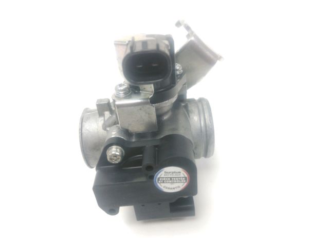 Corps d'injection droit occasion YAMAHA YZF-R 125 2015