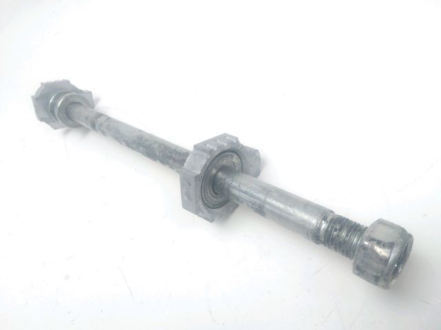 Axe de roue arriere occasion KTM DUKE 125 2015