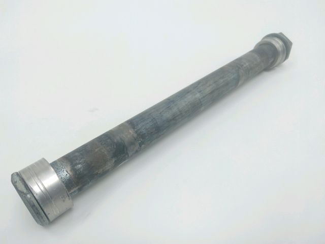 Axe de roue arriere occasion SUZUKI SV 1000 N 2006