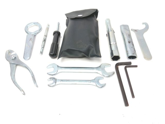 Trousse outil occasion SUZUKI GSR 600 2007