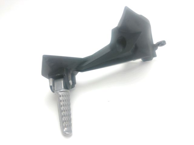 Platine et repose pieds arriere droit occasion KAWASAKI Z 750 2008