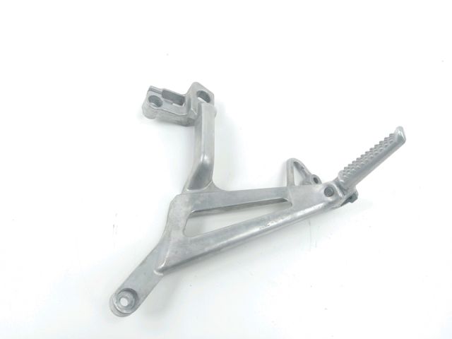 Platine et repose pieds arriere gauche occasion HONDA VFR 750 F 1997