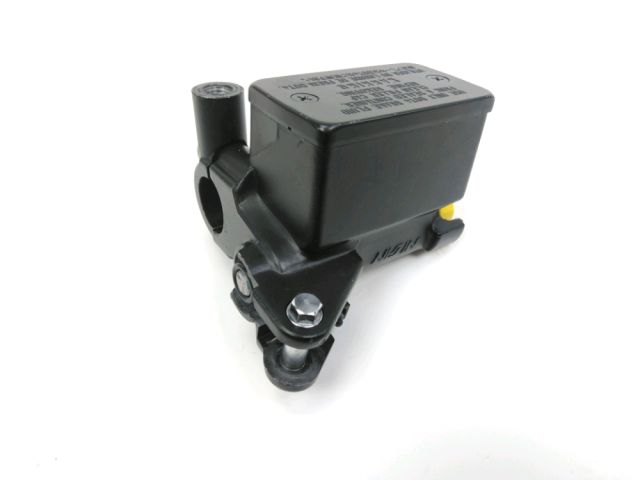 Maitre cylindre frein av complet occasion SUZUKI INAZUMA 250 2015