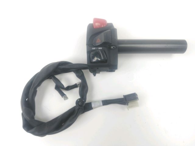 Commodo droit occasion YAMAHA CZD 300 X-MAX 2022