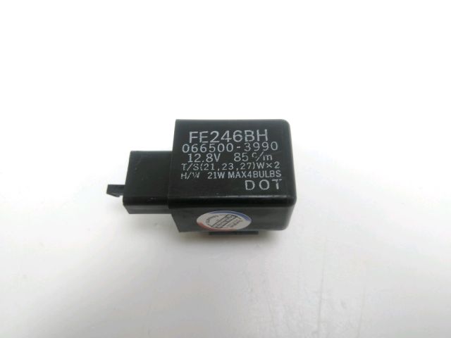 Relais de phare occasion YAMAHA YZF 600 THUNDER CAT 1998