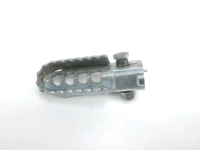 Repose pieds avant gauche occasion GILERA RCR 2010