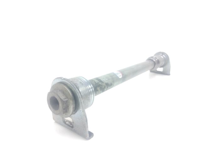 Axe de roue arriere occasion SUZUKI GSF 600 BANDIT 2003