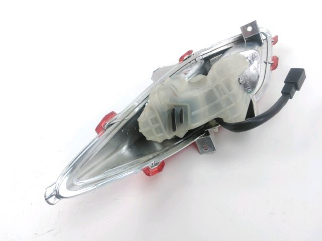 Feu arriere gauche occasion YAMAHA YP 125 X-MAX 2010