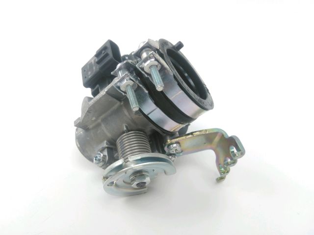 Corps d'injection droit occasion YAMAHA MT 125 2016