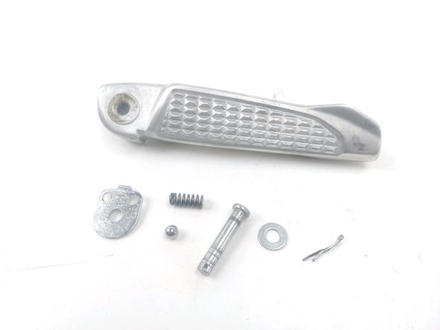 Repose pieds arriere droit occasion HONDA NSS 300 FORZA 2019