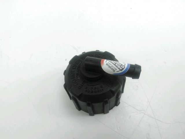 Bouchon de radiateur occasion APRILIA RS4 2012