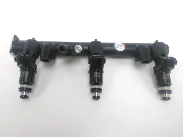 Injecteur occasion TRIUMPH STREET TRIPLE 2016