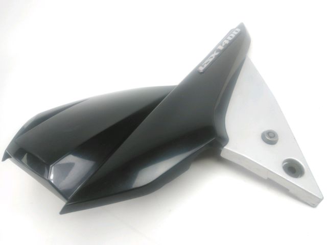 Cache lateral gauche occasion SUZUKI GSX 1400 2001