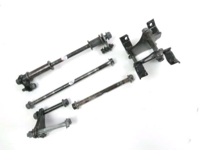 Support moteur occasion SUZUKI DR 800 S 1994