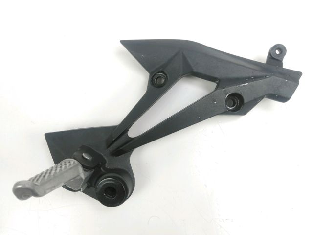 Platine et repose pieds arriere droit occasion KAWASAKI Z 750 2011