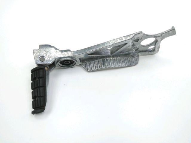 Platine et repose pieds arriere droit occasion YAMAHA FZX 750 FAZER 1988