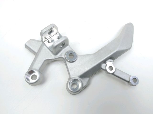 Platine avant droite occasion BMW S 1000 XR 2022