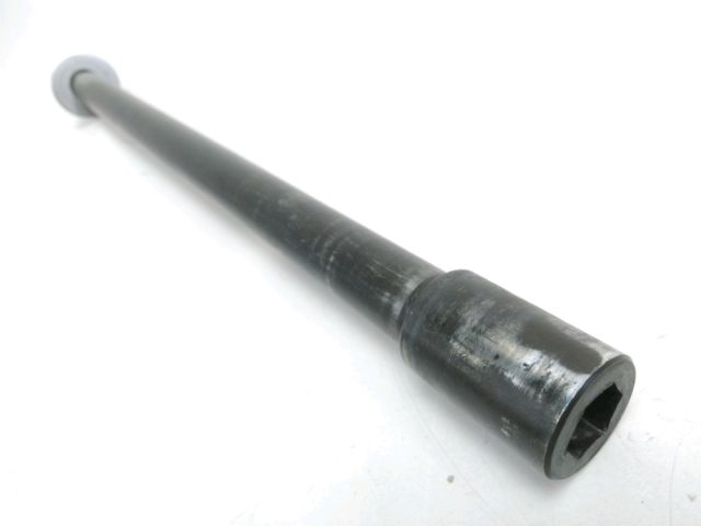 Axe de roue arriere occasion YAMAHA FJR 1300 2006