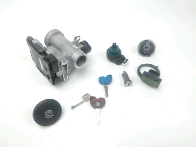 Serrure occasion PIAGGIO FLY 125 2016