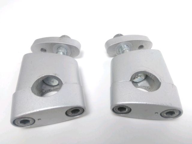 Pontets de guidon occasion SUZUKI GSF 650 BANDIT 2005