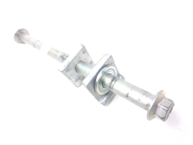 Axe de roue arriere occasion YAMAHA YZF-R 125 2023