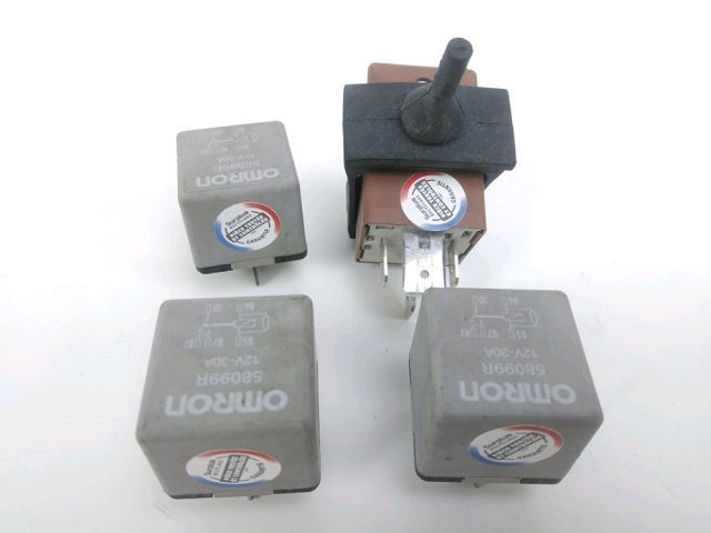 Relais boitier electrique occasion APRILIA SR 2012