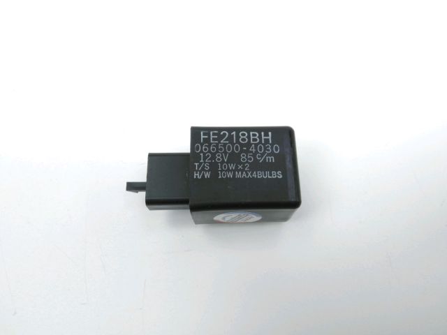 Centrale clignotant  occasion KAWASAKI Z 800 2014