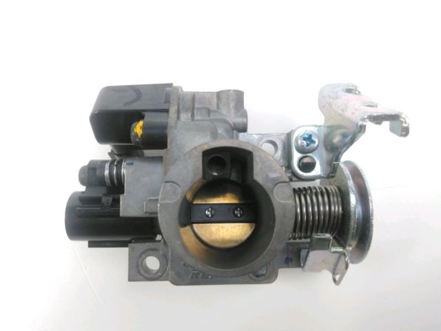 Corps d'injection gauche occasion HONDA CBF 125 2017