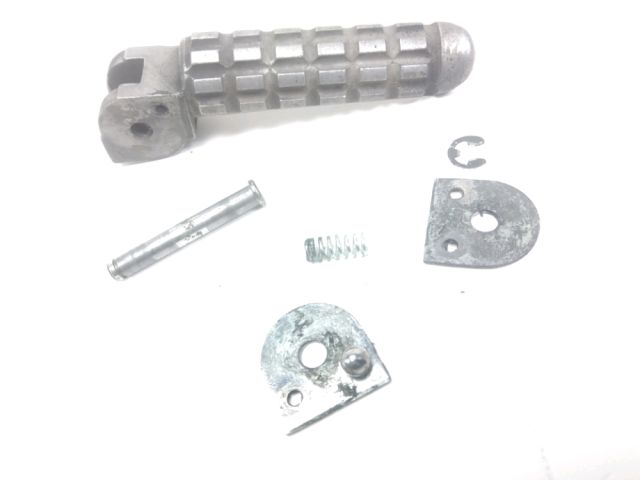 Repose pieds arriere gauche occasion DUCATI MONSTER 796 2010