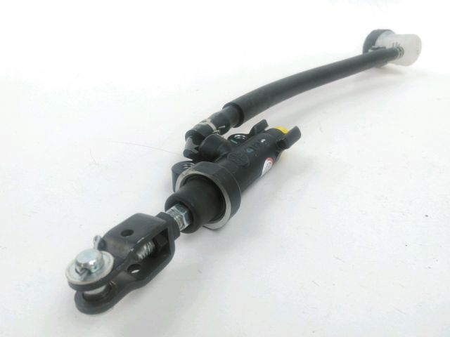 Maitre cylindre frein ar complet occasion YAMAHA R7 2023