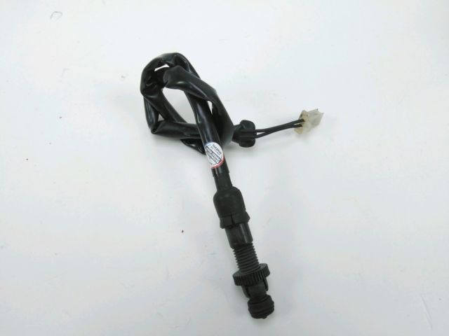 Contacteur de stop ar occasion HONDA CBR 900 RR FIREBLADE 1994