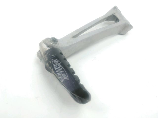 Platine et repose pieds arriere gauche occasion YAMAHA YZF 1000 R1 2011