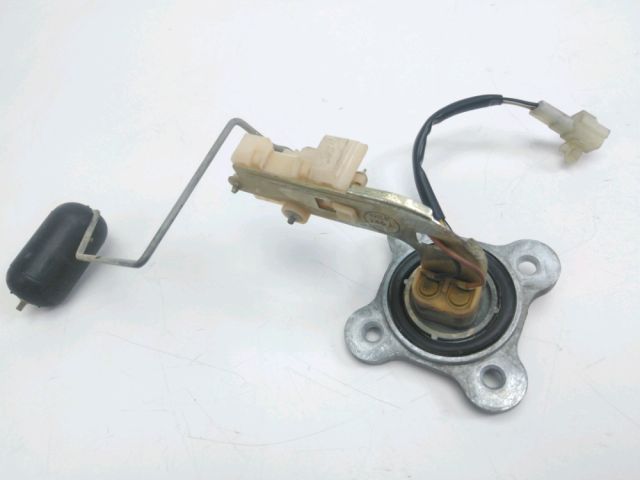 Jauge essence occasion SUZUKI GSF 600 BANDIT 2002
