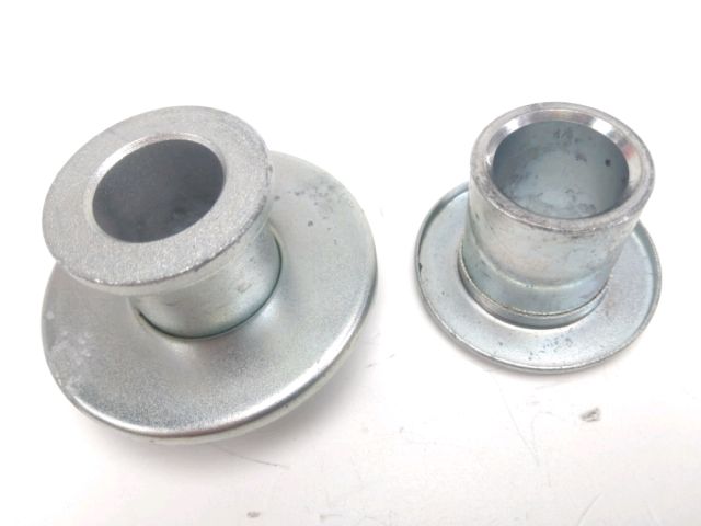 Entretoise roue av occasion SUZUKI GSF 600 BANDIT 2002