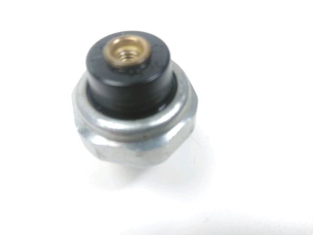 Jauge huile occasion SUZUKI GSX 1400 2002