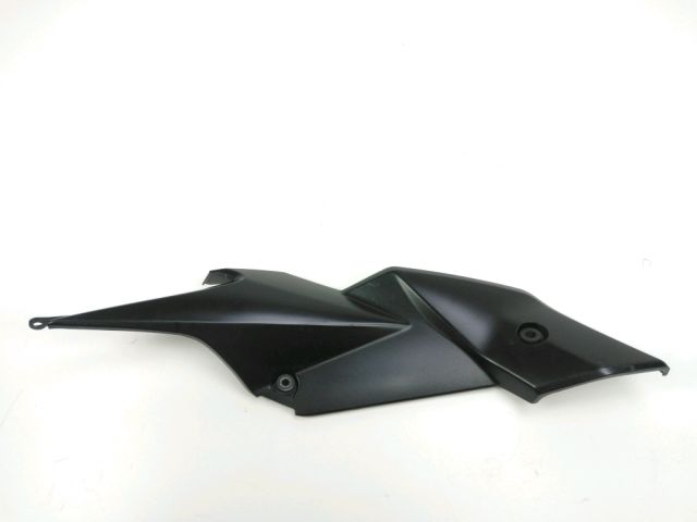 Cache lateral gauche occasion SUZUKI GSR  2011