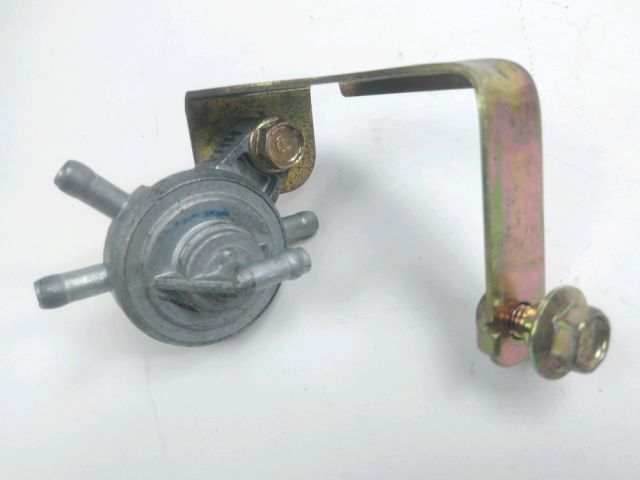 Robinet essence occasion PEUGEOT LXR 2009