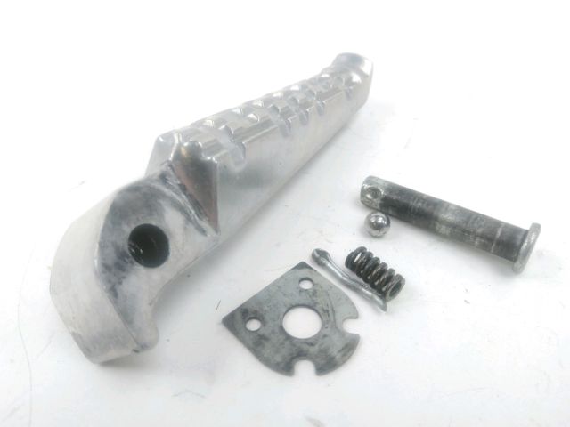 Repose pieds arriere gauche occasion YAMAHA FZ8 800 S 2011