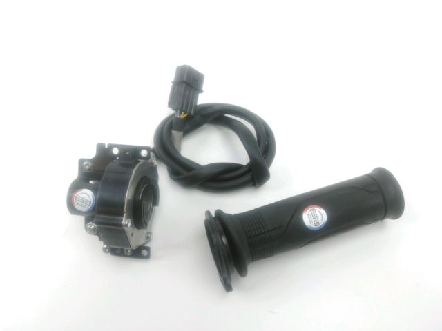 Accelerateur ride by wire occasion HONDA 750 FORZA 2021